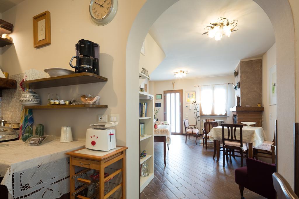 I Frutteti "Affitta Camere" Camaiore Exterior photo